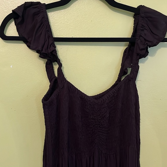 noflik Sleeveless Ruffle Straps Smocked High Slit Dress - Picture 8 of 9